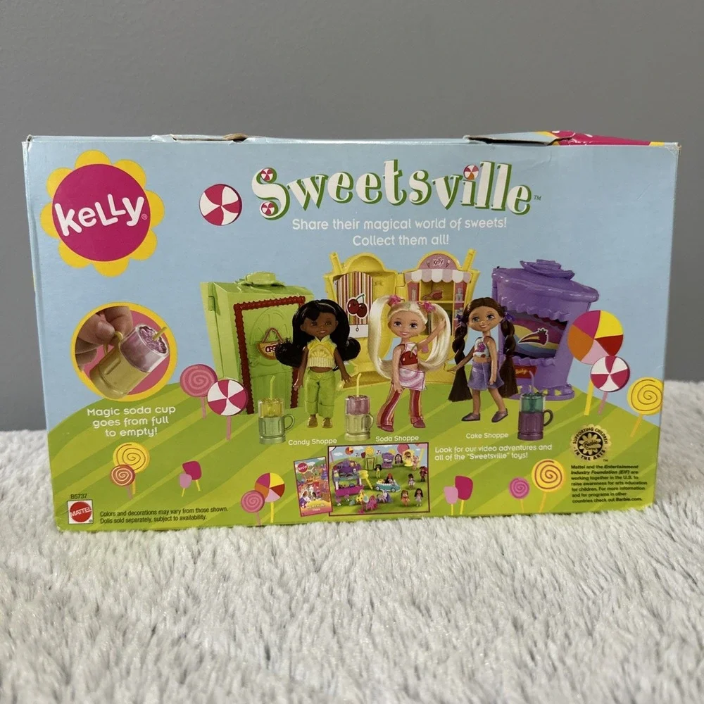 KELLY SWEETSVILLE‎ Soda Shoppe and Doll New Sealed